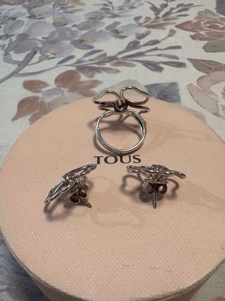 Conjunto Tous: Anillo y Pendientes Trébol