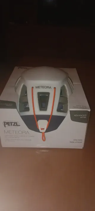 Casco Petzl METEORA Nuevo escalada y alpinismo 