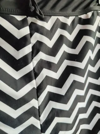 Pantalón baño estampado zigzag