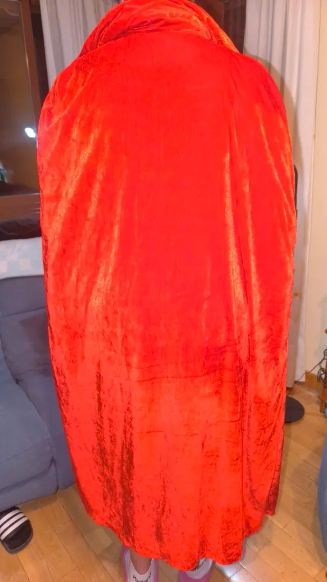 Capa roja disfraz