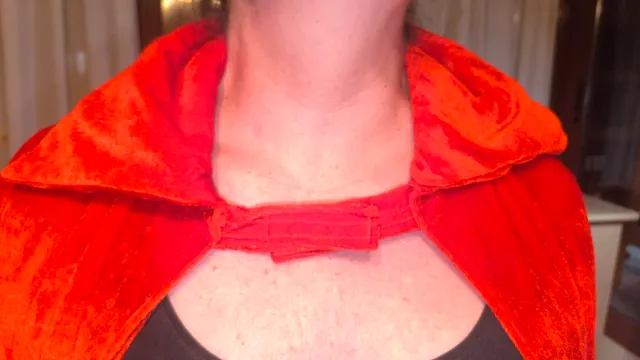 Capa roja disfraz