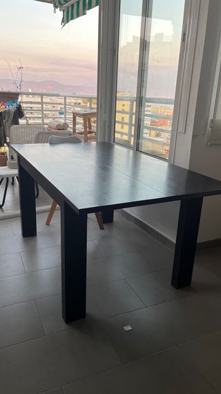 Mesa extensible comedor marrón oscuro 