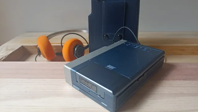 Walkman Sony TPS-L2 "lee"