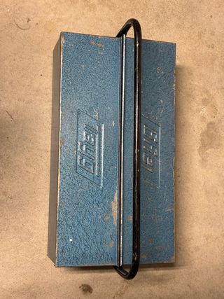 Caja de herramientas Tayikistán azul