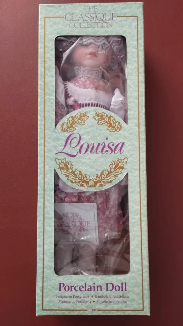 Muñeca Porcelana Louisa The Classique Colecction.