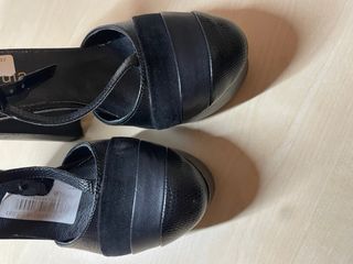 Zapatos de tacón negros talla 37