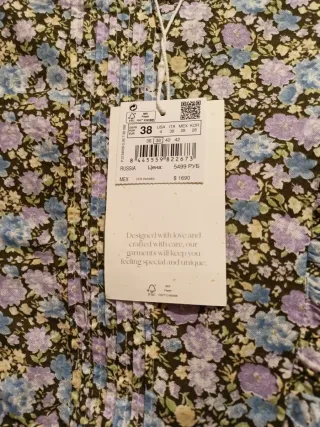 Blusa  floral con volantes