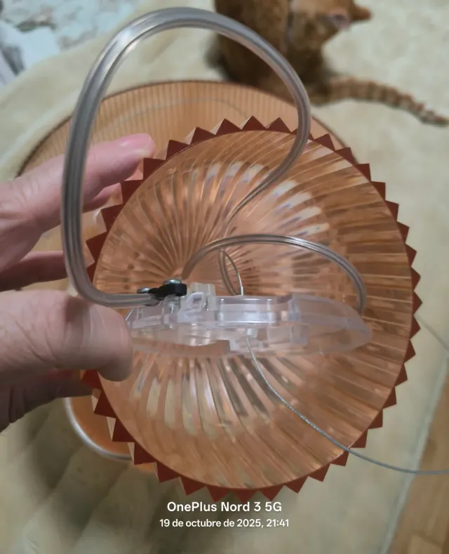 Lampada rosa trasparente GE Kartell