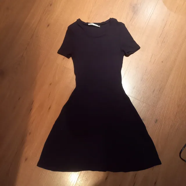 Vestido negro manga corta