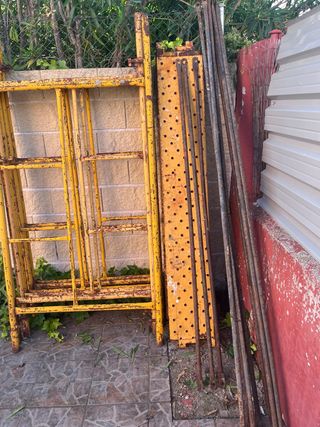 Andamios en alquiler 