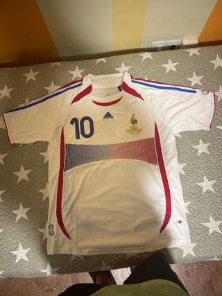Camiseta Francia 2006 Adidas Talla XL
Nº10 Zidane