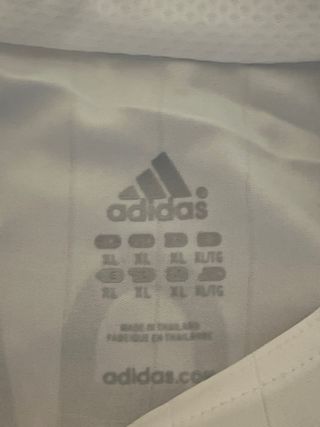 Camiseta Francia 2006 Adidas Talla XL
Nº10 Zidane