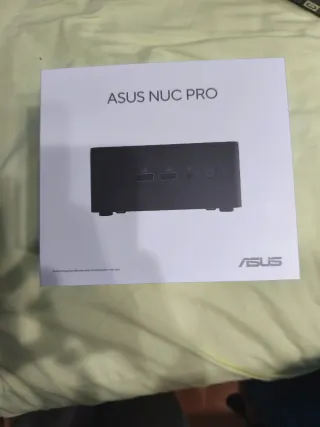 Asus Nuc Pro Mini PC Negro