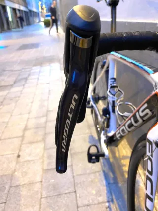 Bicicleta Carretera Focus Izalco Carbono
