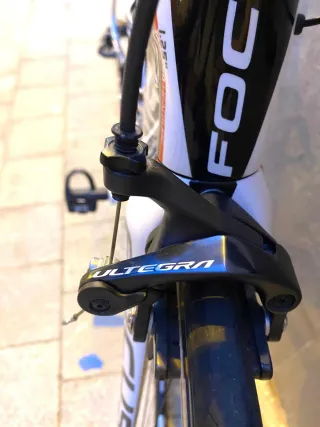 Bicicleta Carretera Focus Izalco Carbono