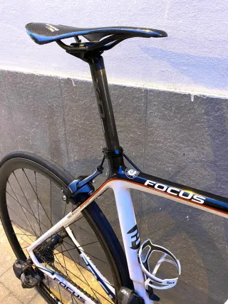 Bicicleta Carretera Focus Izalco Carbono