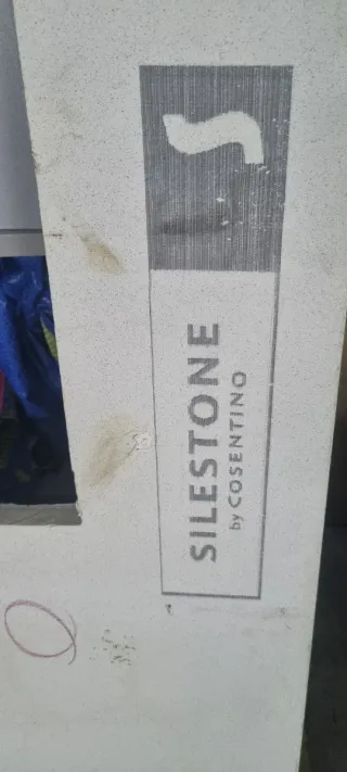 4 piezas Silestone