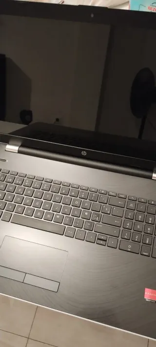 HP LAPTOP 17 
