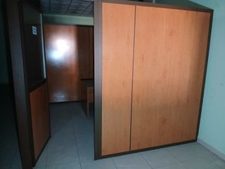 Mampara distribución oficina madera