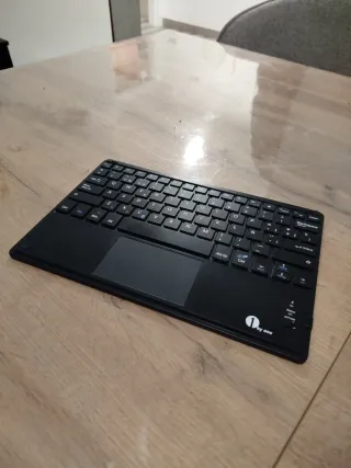 Teclado Bluetooth Portátil 1byone Negro