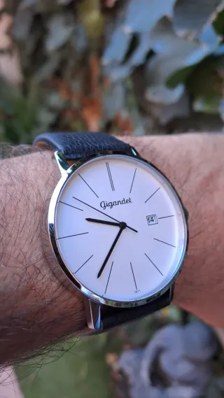 Reloj Gigandet Elegante Negro Blanco Hombre