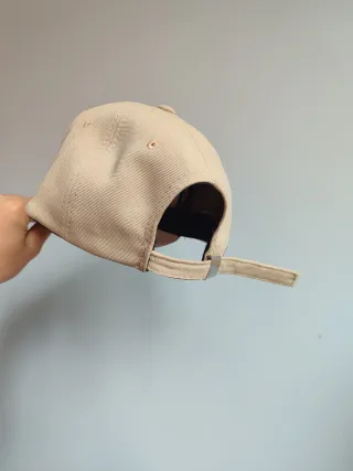 Gorra Lacoste Beige