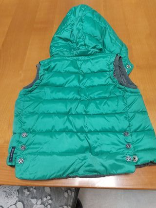 Gilet Armani Junior verde con cappuccio, anni 2