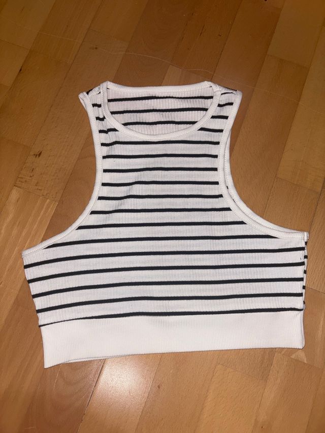 Top Shein Rayas Blanco y Negro Talla Única