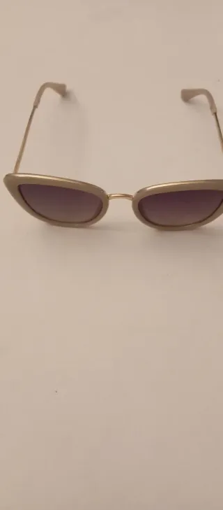 Gafas de sol mujer beige y doradas