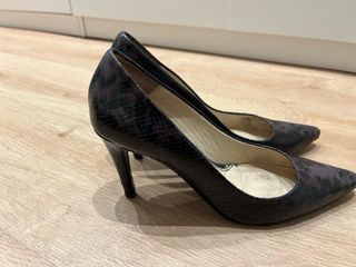 Zapatos de tacón estampados
