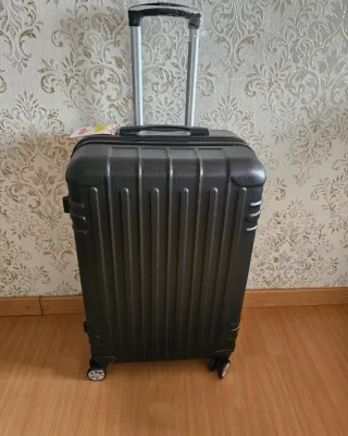 Maletas de viaje nuevas 10kg 23kg 70x25x45 