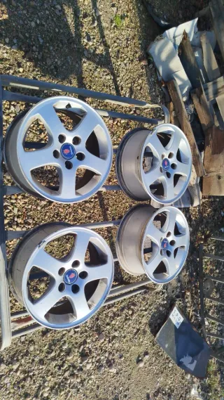 Juego Llantas Saab 93 