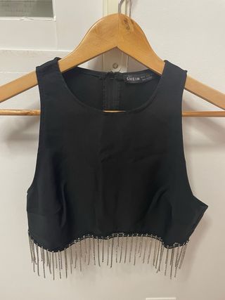 Top negro SHEIN con flecos plateados Talla M