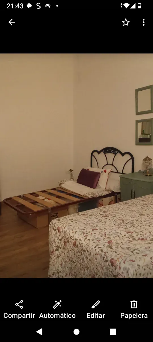 2 Cabeceros de metal y 2 somier de lamas madera