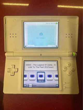 Nintendo DS Lite Blanca con cargador y juegos