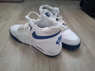 Nike Air Flight Blancas y Azules