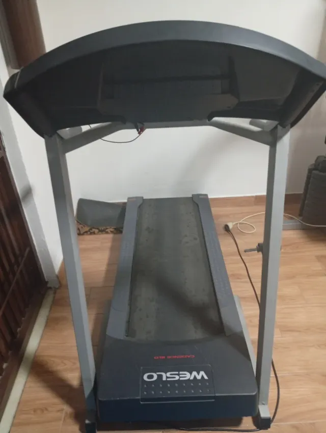Cinta de correr eléctrica Weslo plegable