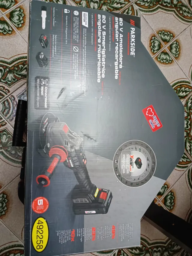 Amoladora Parkside 20V Recargable