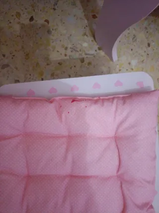 Tavolo da toeletta e panca per bambini rosa