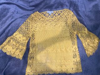 Blusa Pedro del Hierro amarilla encaje