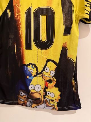 Camiseta Los Simpson con dibujo y número 10