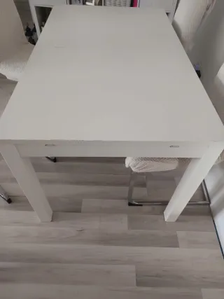Mesa extensible madera + 4 sillas