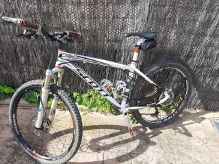 Bicicleta de Montaña Scott