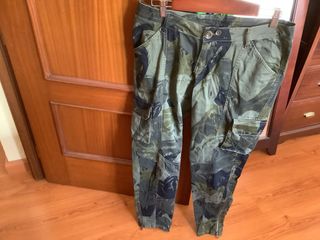 Pantalón Desigual Camuflaje