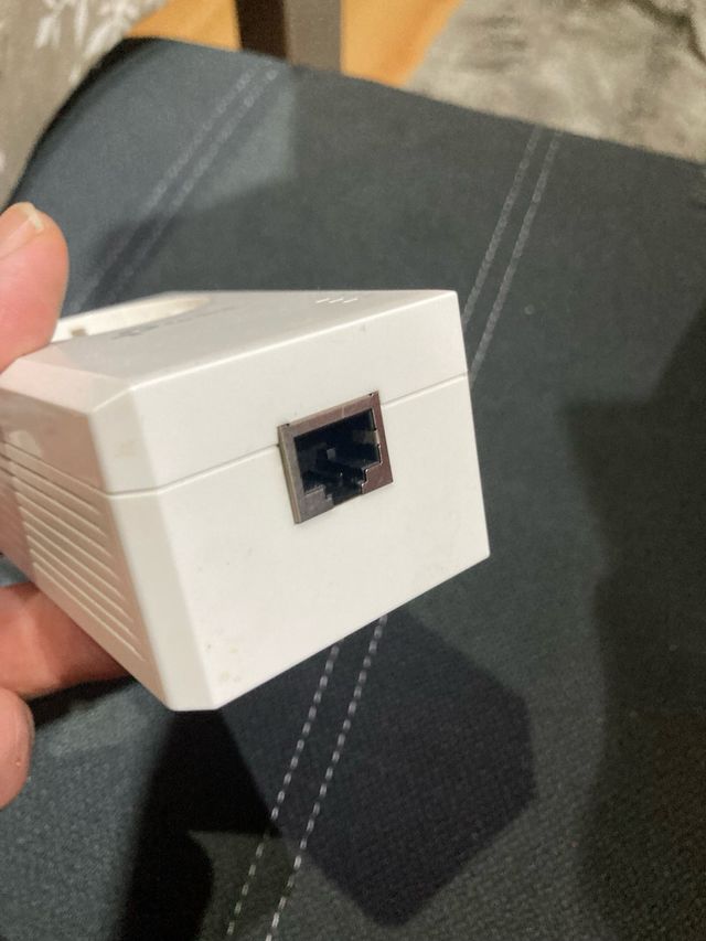 Repetidor Wi-Fi TP-Link TL-WA860RE