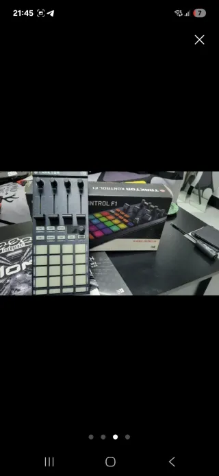 Controlador Traktor Kontrol F1