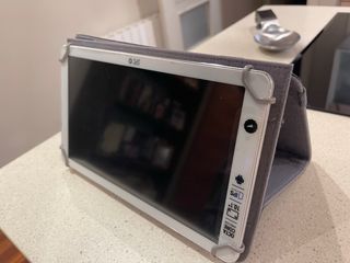 Tablet SPC 10.1 Octa Core IPS. 26x15. Regalo funda