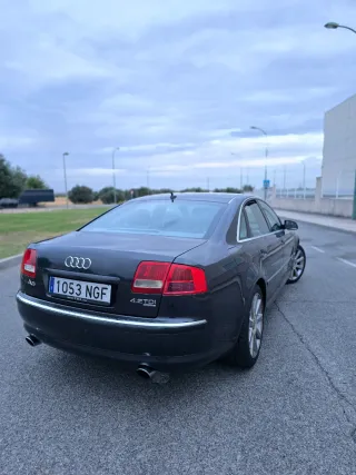 Audi A8 2006