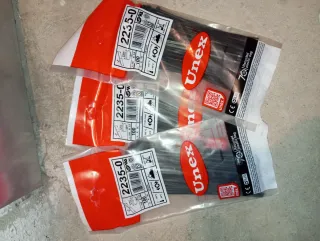 Bridas Unex 2235-0 (300 unidades)
