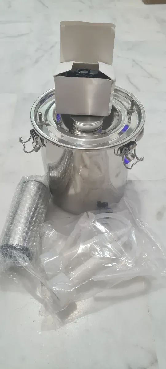 Máquina de ordeño eléctrica para vacas